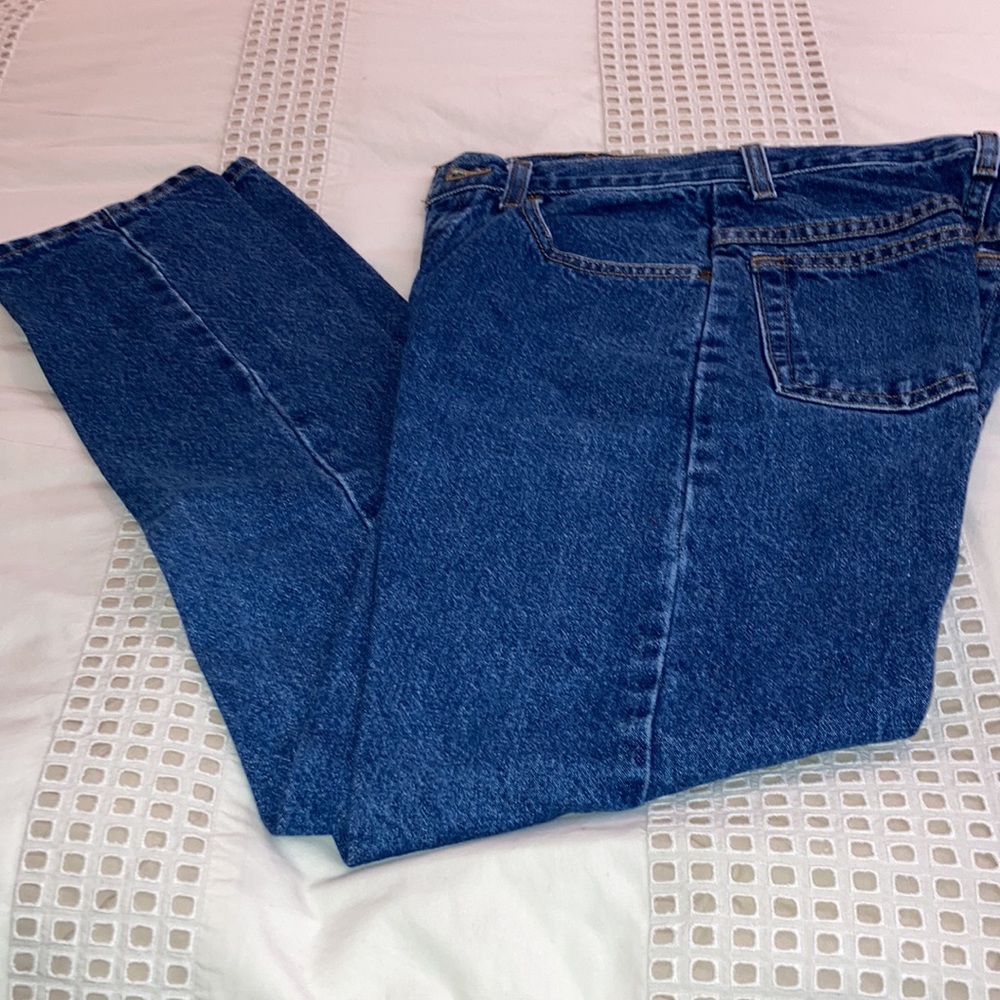 Petite classic jeans. Jennifer Moore.